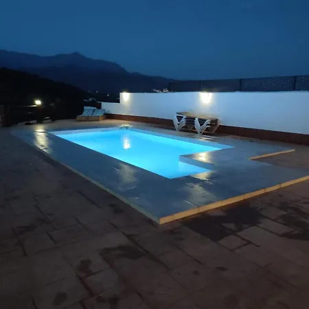 El Molino A.j. Vakantiehuis *